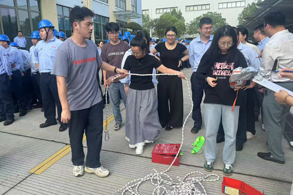 筑牢安全防線！奇億金屬開展全員安全消防實(shí)戰(zhàn)培訓(xùn) 圖4